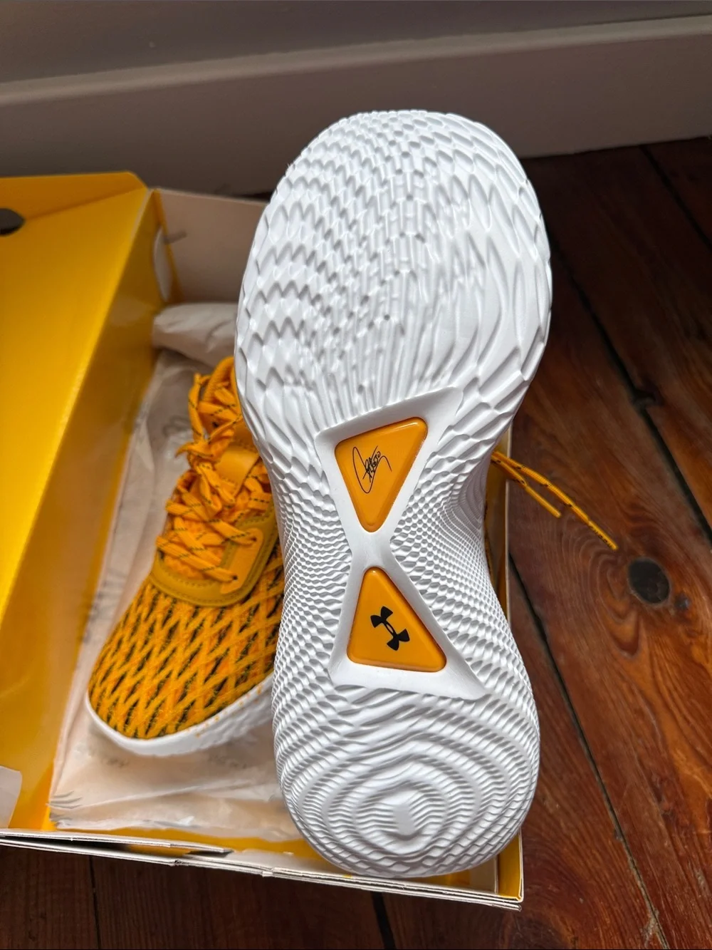 Under Armour Curry 9 Basketball Shoes